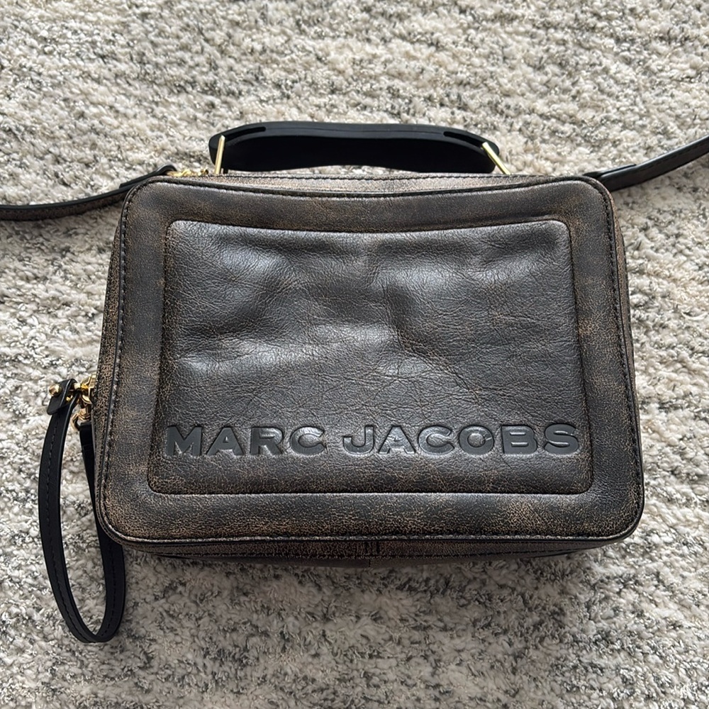 MARC by MARC JACOBS BOX BAG